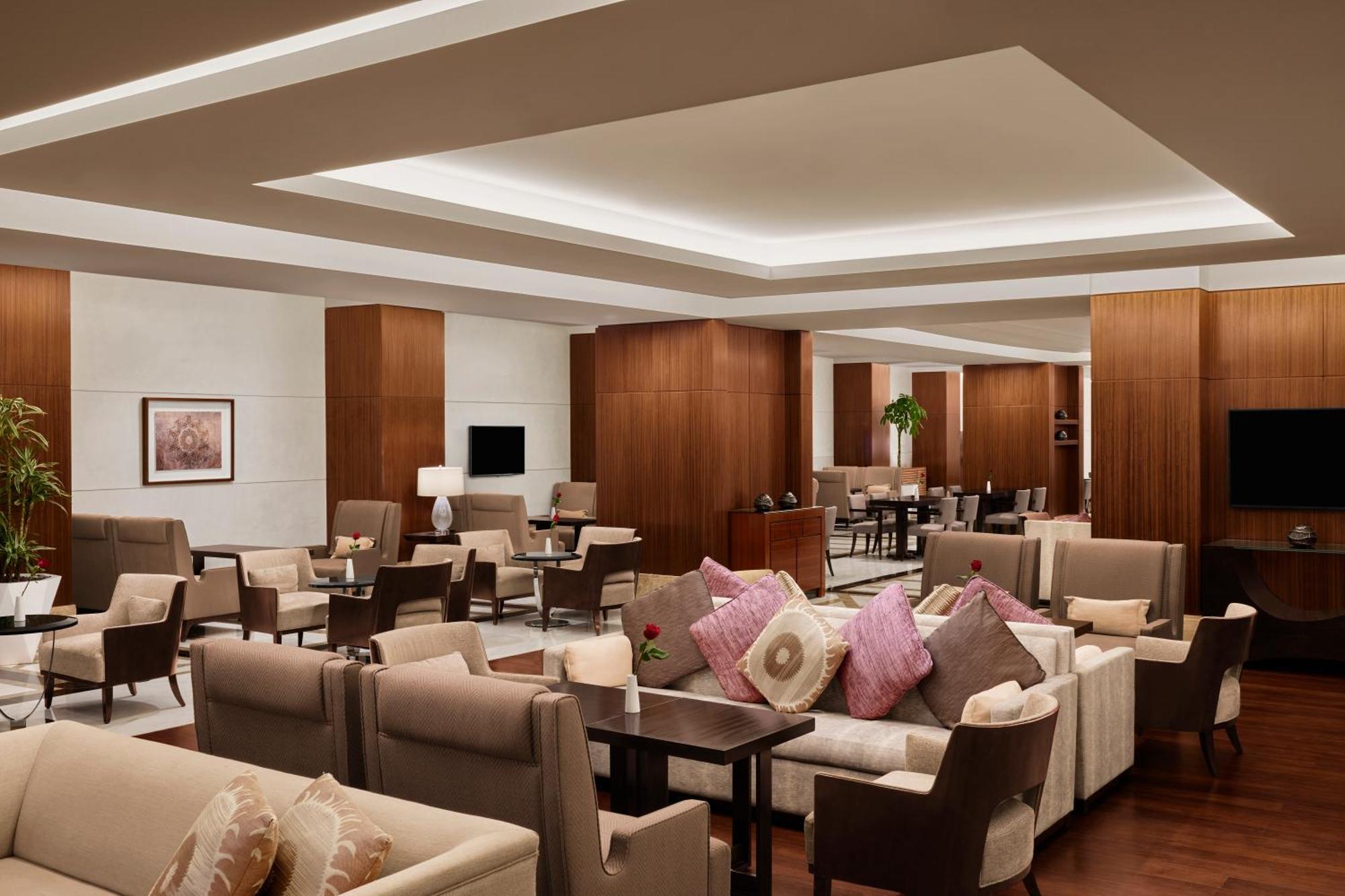 Conrad Jabal Omar Makkah Hotel Mecca Exterior foto The lounge at the airport